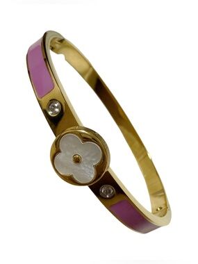 Elegant Four Leaf Clover Luxury Bangle/Bracelet in Gold-tone